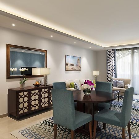 Al Najada Doha Hotel Apartments By Oaks מראה חיצוני תמונה